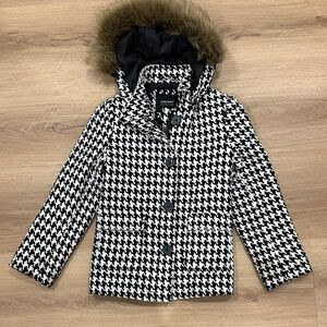 Holiday Editions Black and White Houndstooth Pea Coat